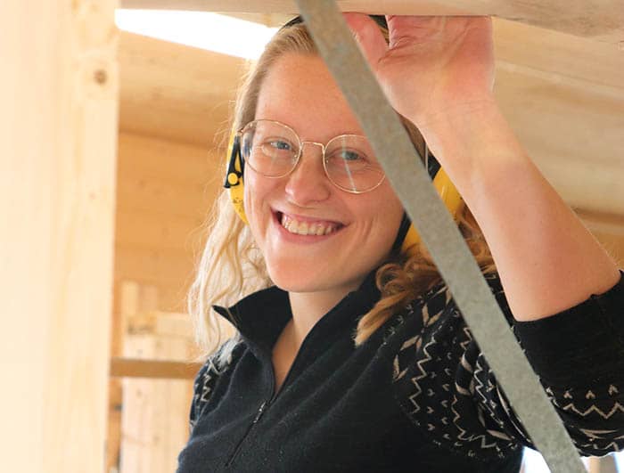 Happy smiling tiny house student at Fosen Folk School